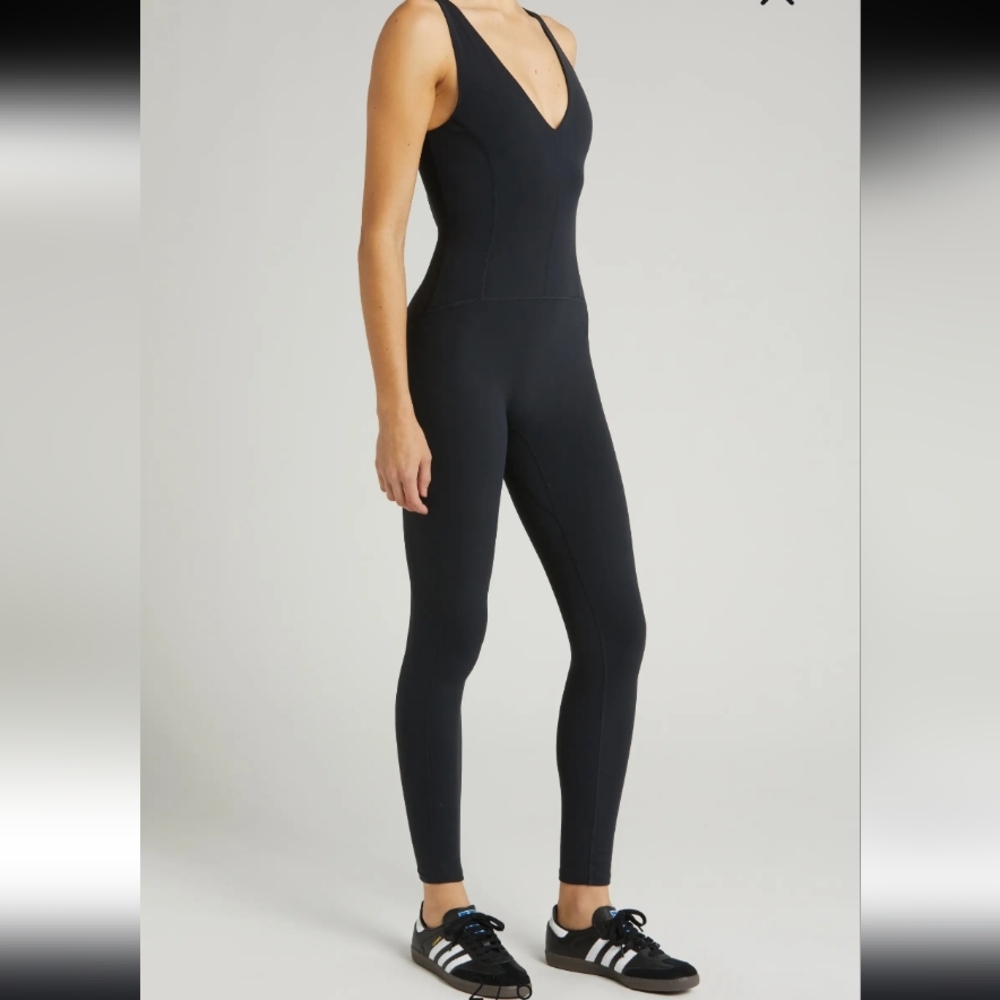 NWOT FP Movement Never Better Strappy Back Jumpsuit Size Large - Picture 2 of 8